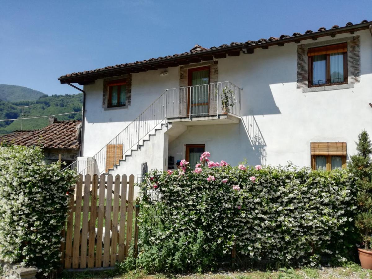 B & B Via Di Mezzo Coreglia Antelminelli Exterior foto